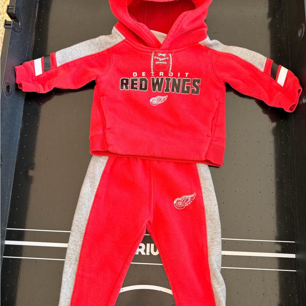 Detroit Red Wings Sweat Suit